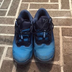 ✨ TYR Trainers ✨